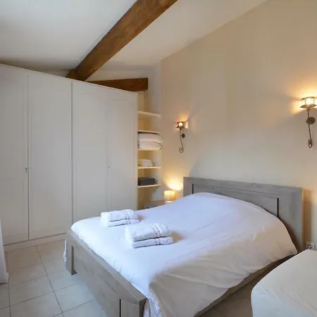 Holiday home Mas Et De La Picholine *